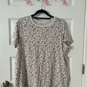 Torrid Cream and Purple Floral tee